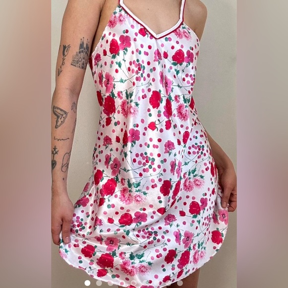 Delicates Vintage Floral Slip Dress Large Chemise Red Pink Cottagecore EUC Soft - Picture 11 of 12